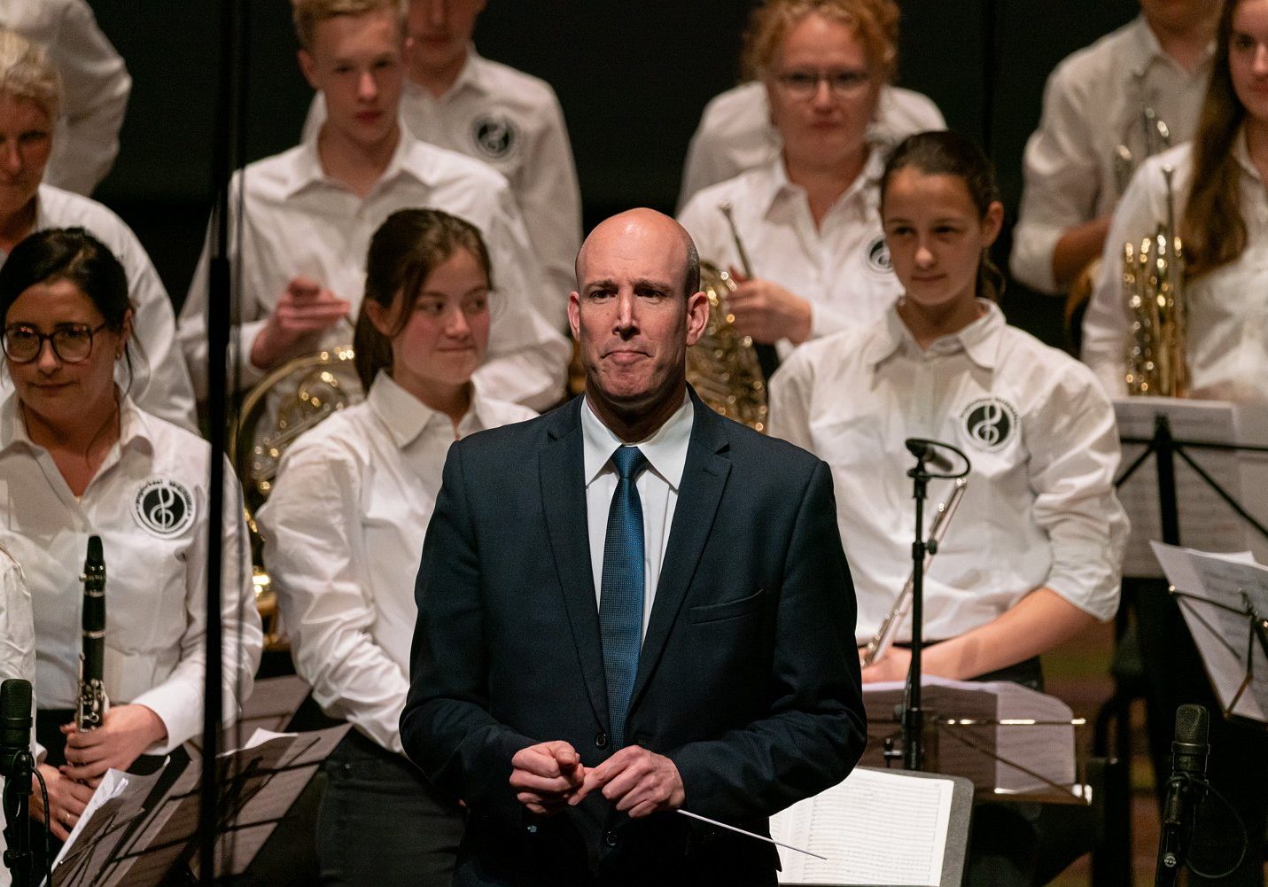 Marc Houben bij Jeugdorkest Mherimba. Foto: Hub Tonnaer